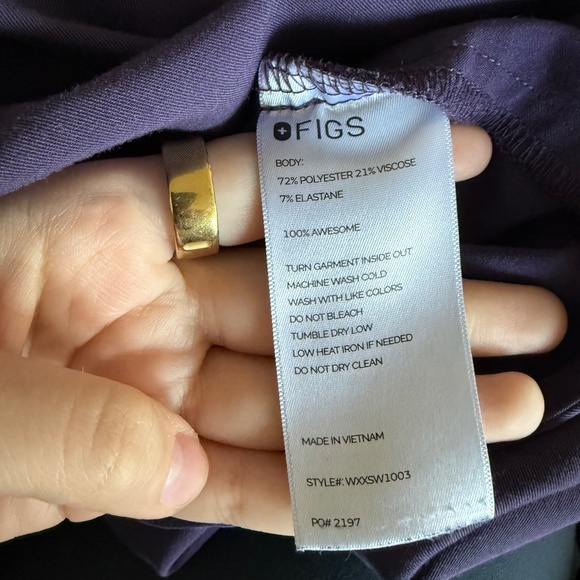 Figs Purple Shadow Rafaela Oversized Top (M) - Picture 4 of 4